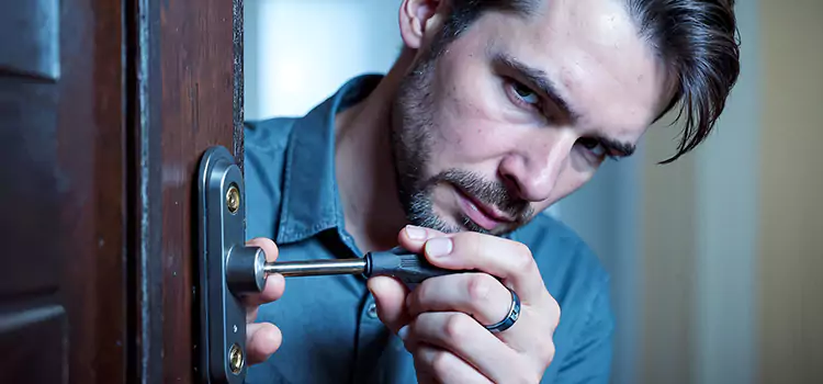 Eviction Locksmith Hicksville